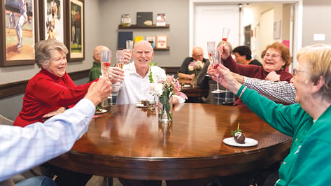 Seniors-Happy-Toasting