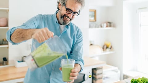 Lasting Health: 5 Tasty & Nutritious Drinks to Help Mom & Dad Stay Hydrated