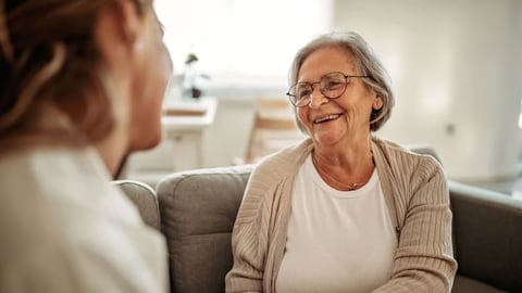 How to Handle Difficult Questions From a Loved One With Memory Loss